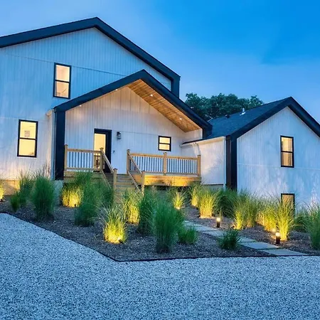 Hamptons Modern Retreat New Cons Villa